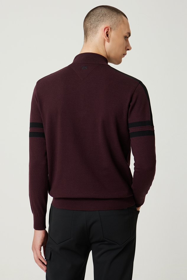 HALF ZIP-UP SWEATER