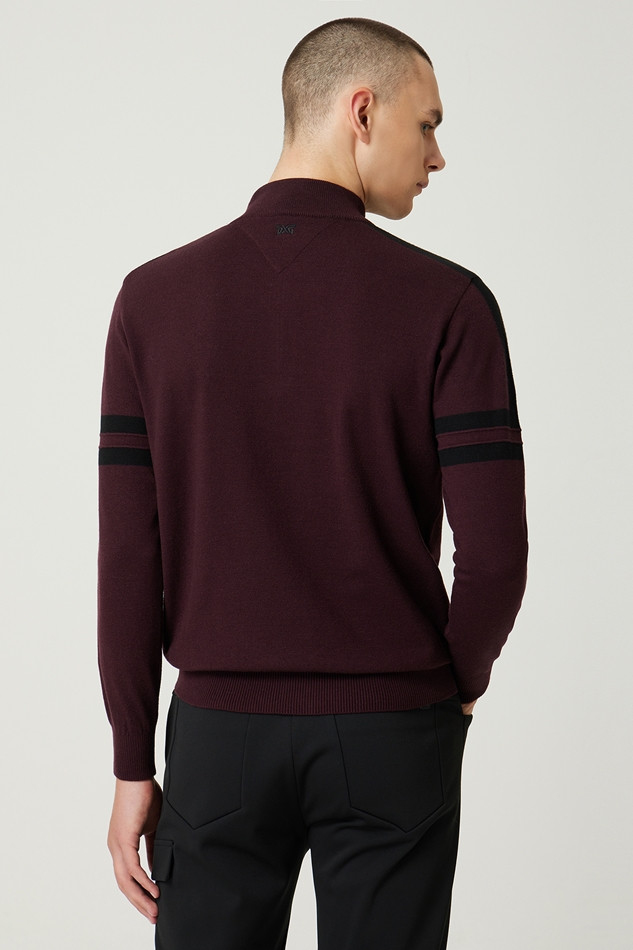 HALF ZIP-UP SWEATER