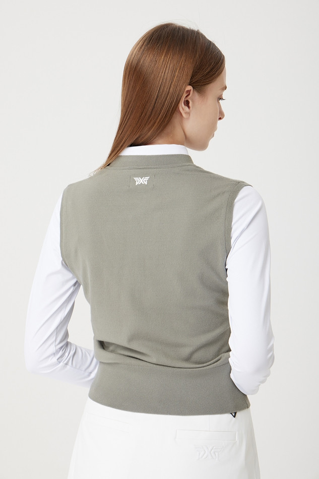 WOMEN COLLAR NECK SWEATER