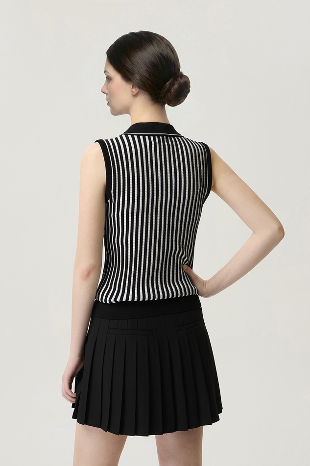 WOMEN COLLARED KNIT SLEEVELESS