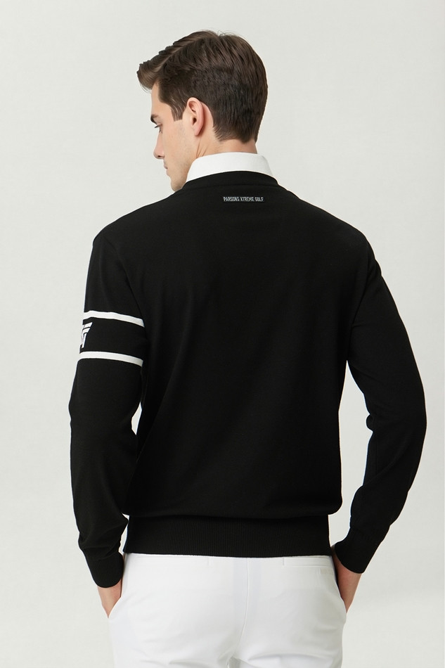 MEN COLLAR LAYERED SWEATER