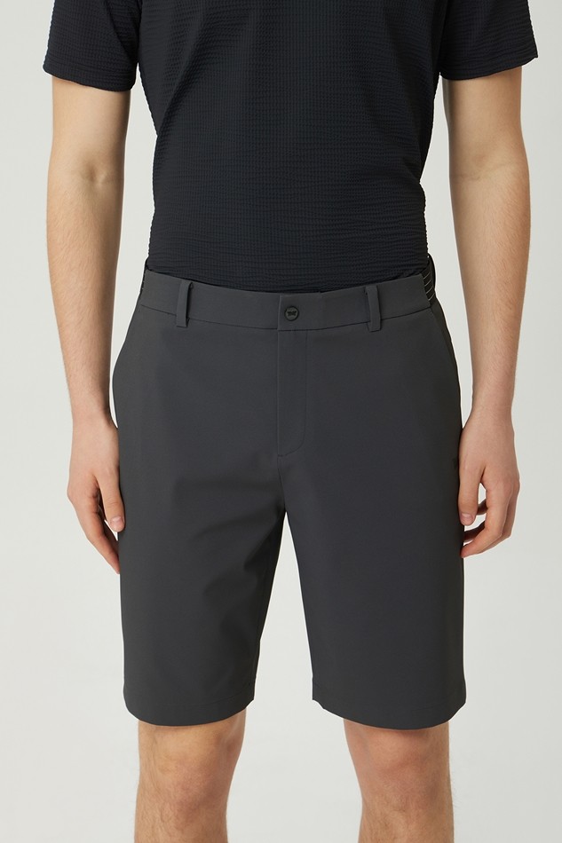 MEN STANDARD FIT SHORT PANTS