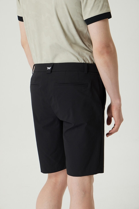 MEN ESSENTIAL SHORT PANTS