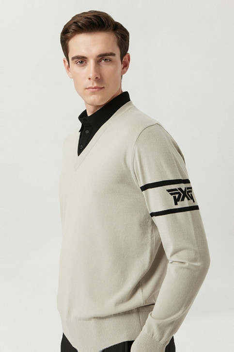 MEN COLLAR LAYERED SWEATER