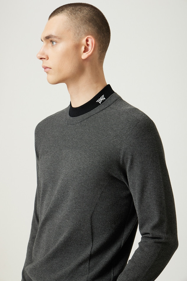 MOCK NECK SWEATER