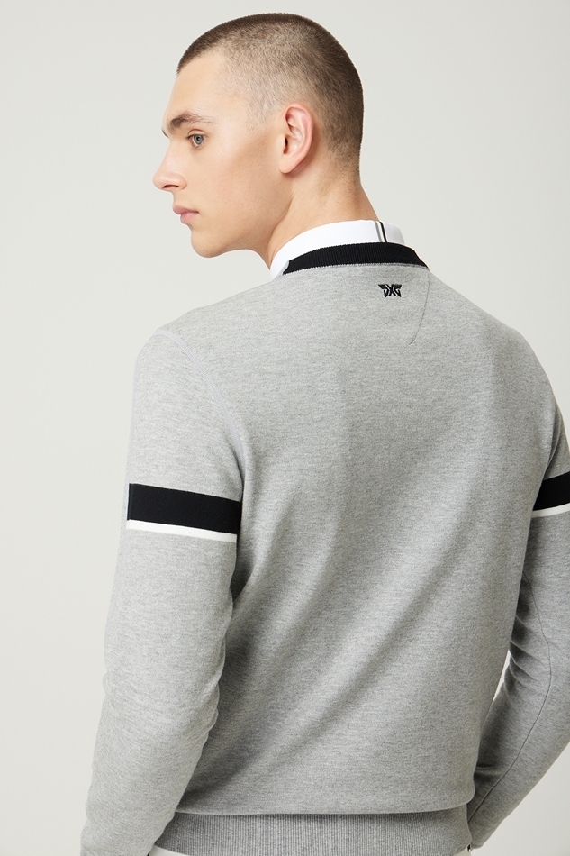 BASIC ROUND NECK SWEATER