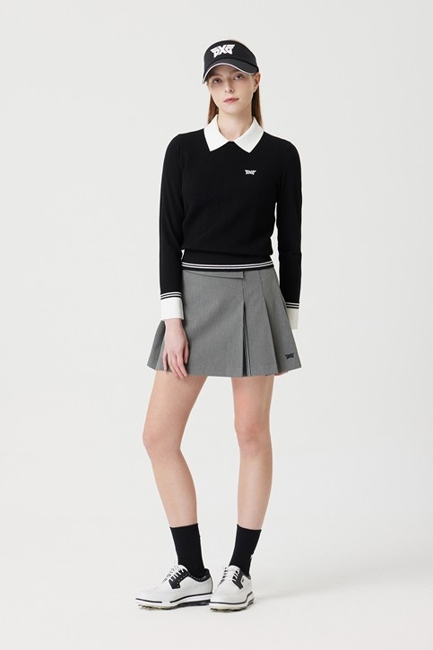 WOMEN COLLARED POINT SWEATER