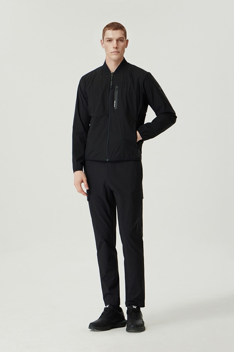 MEN PERFORMANCE LIGHT WEIGHT JACKET