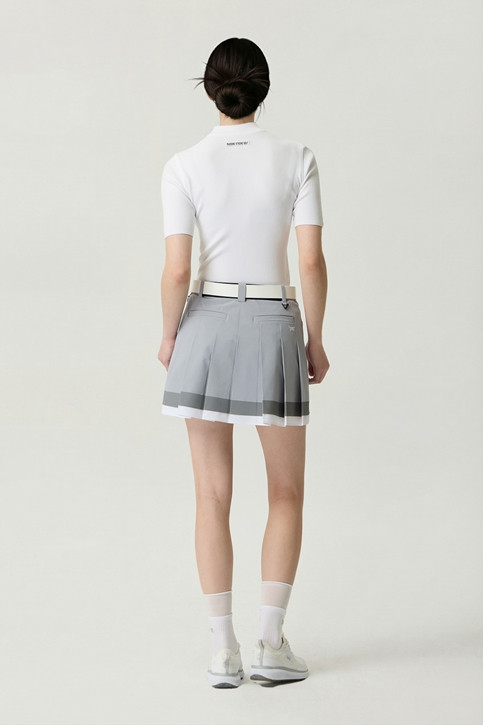 WOMEN SHORT SLEEVE MOCK NECK SWEATER