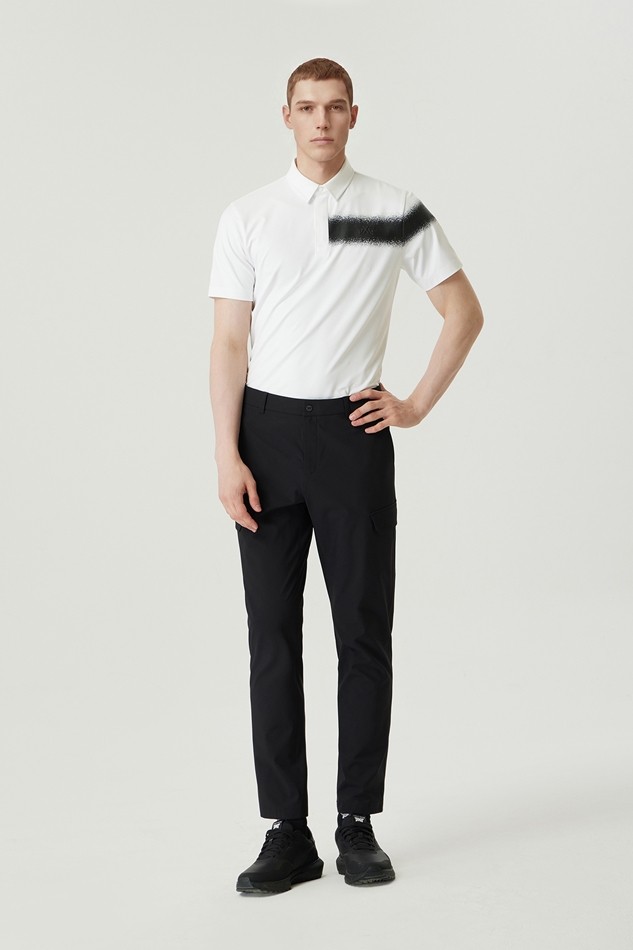 MEN POCKET POINT SEMI-TAPERED FIT PANTS
