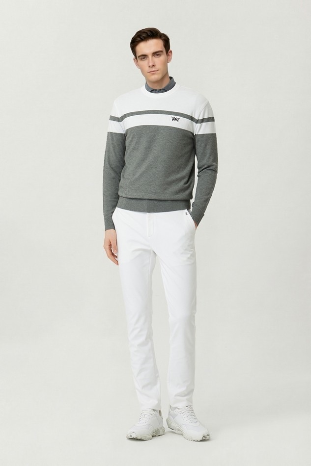 MEN COLOR BLOCKED ROUND NECK SWEATER