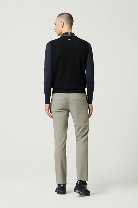 ROUND NECK SWEATER VEST