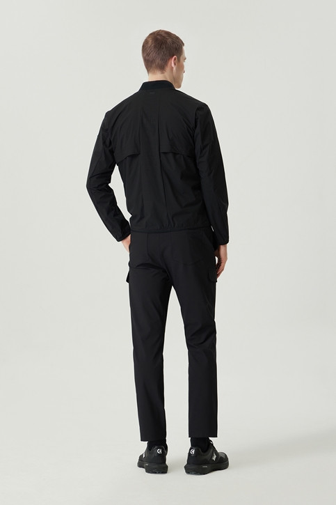 MEN PERFORMANCE LIGHT WEIGHT JACKET