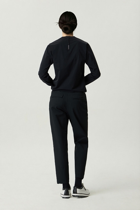 WOMEN TAPERED FIT PANTS