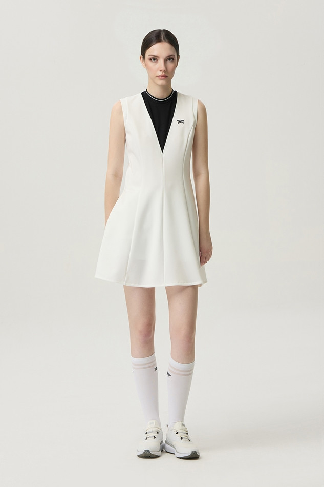 WMNS MOCK NECK OP