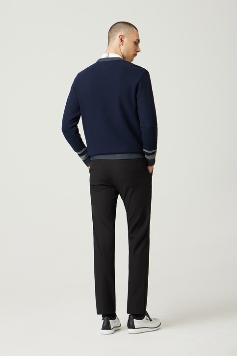 NEW TEXTURED ROUND NECK SWEATER