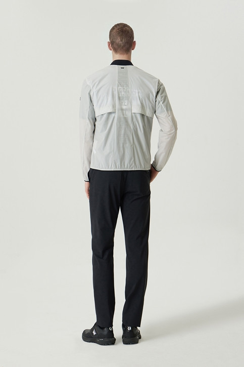MEN PERFORMANCE LIGHT WEIGHT JACKET